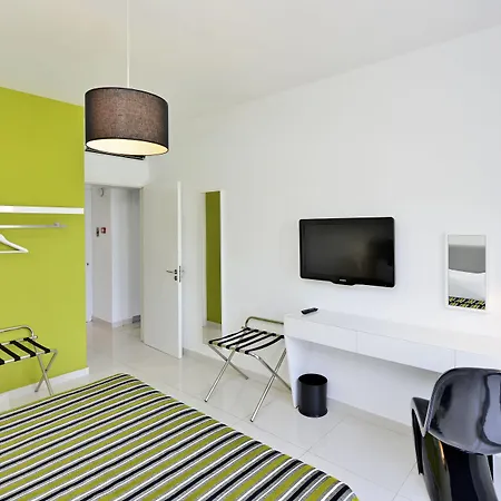 Mon Repos Hotel 4*