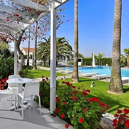 Mon Repos Hotel
