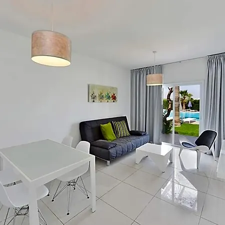 Mon Repos Hotel 4*