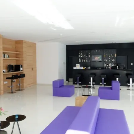 Mon Repos 4*