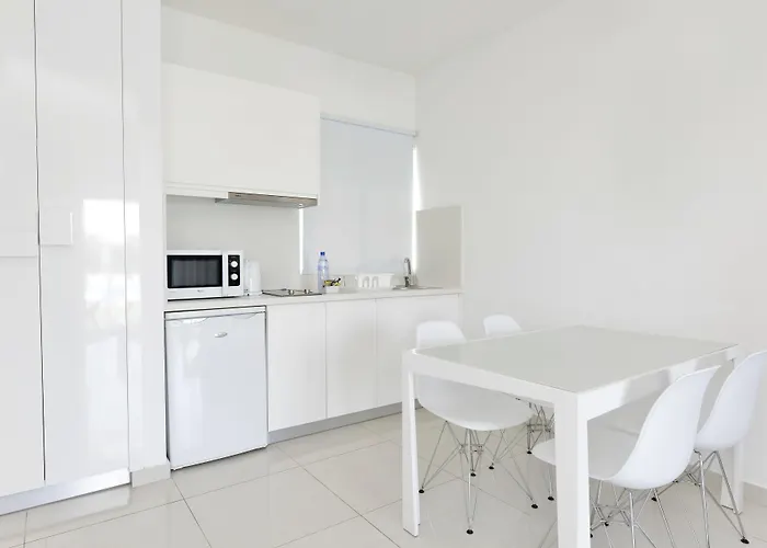 Mon Repos Ξενοδοχείο 4*