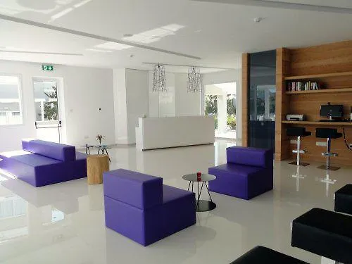 몬 레포스 호텔